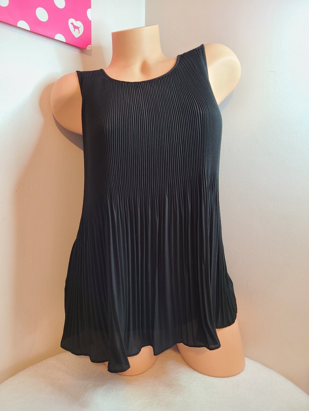 LOFT Black Pleated Sleeveless Babydoll Tank Size MP